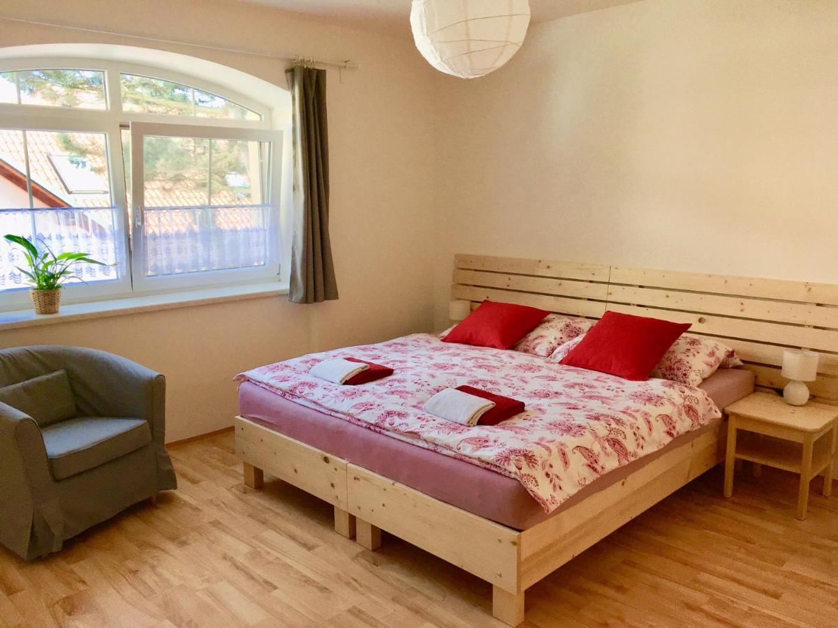 Apartmany A Ubytovani Mlynice Литовел Екстериор снимка